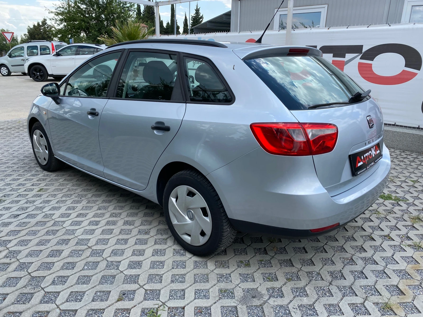 Seat Ibiza 1.2TDI-75кс= 81.000км!= АВТОПИЛОТ= КЛИМАТИК - изображение 5