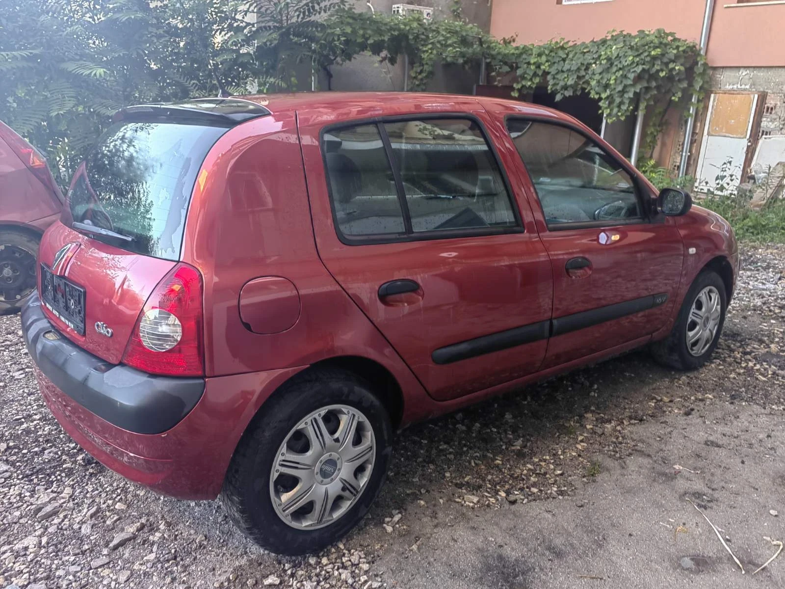 Renault Clio 1.2 - изображение 5