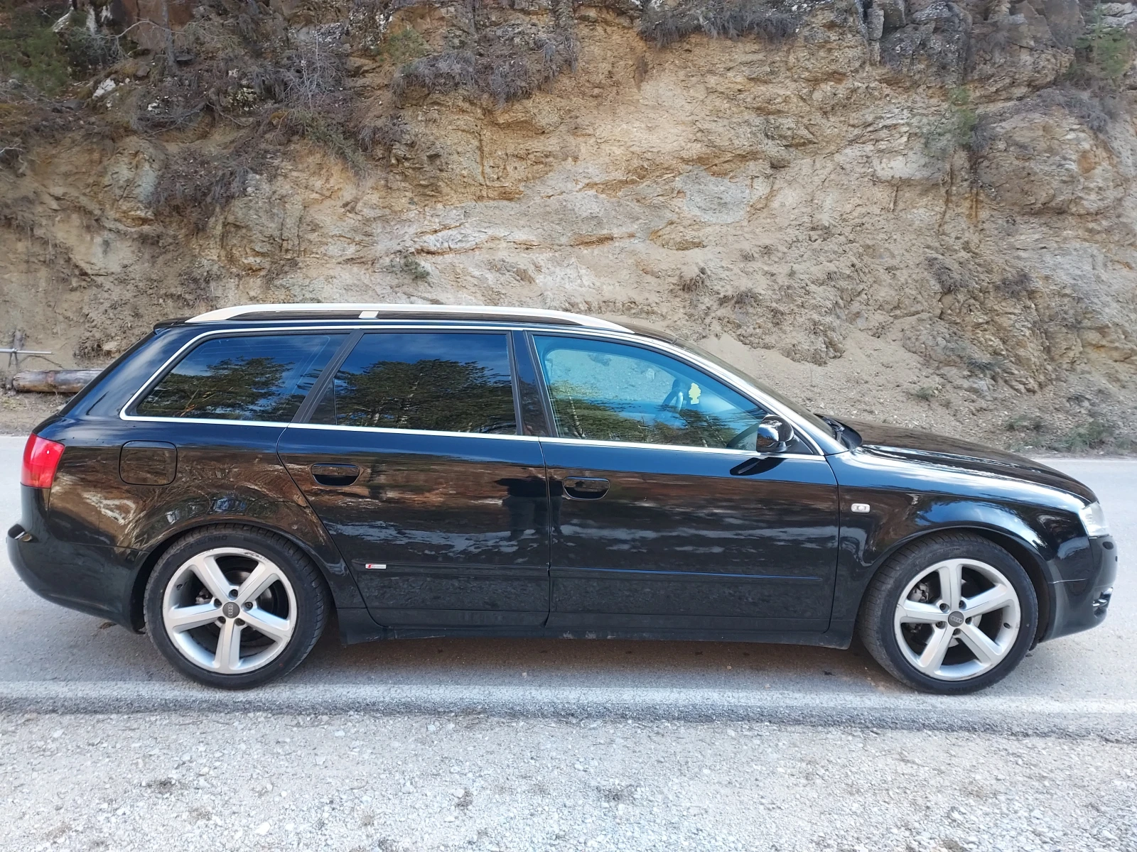 Audi A4 2.0 TDI S-Line - изображение 8
