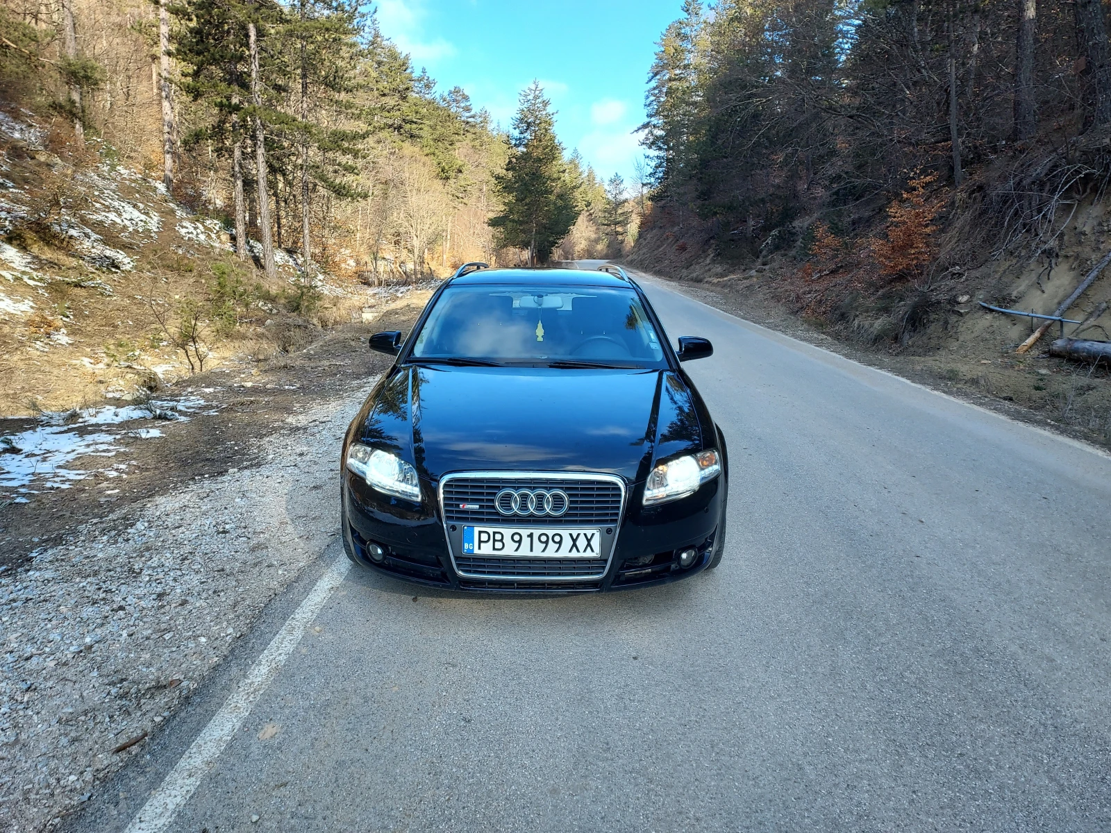 Audi A4 2.0 TDI S-Line - изображение 2