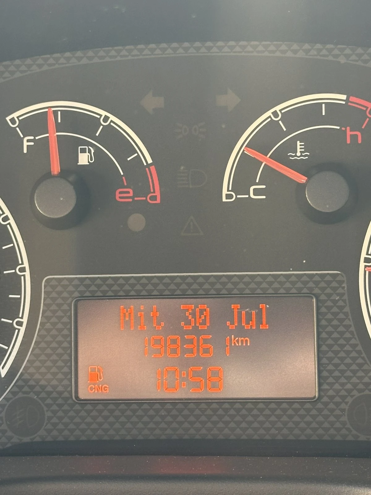 Fiat Fiorino Бензин/Метан | Mobile.bg — изображение 15