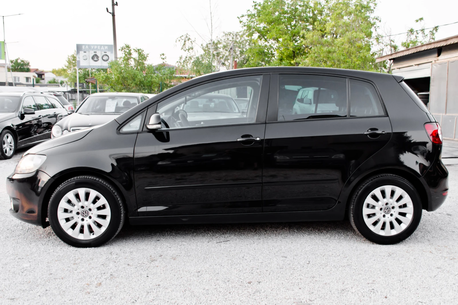 VW Golf Plus 1.6tdi 2010g. - изображение 8