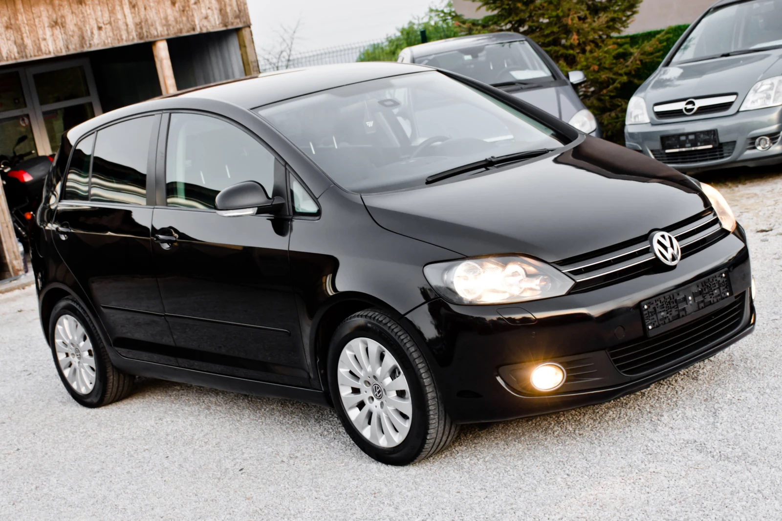 VW Golf Plus 1.6tdi 2010g. - изображение 4