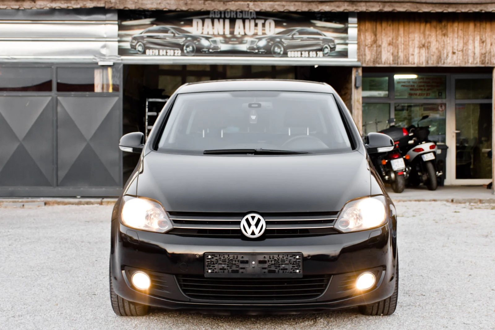 VW Golf Plus 1.6tdi 2010g. - изображение 2