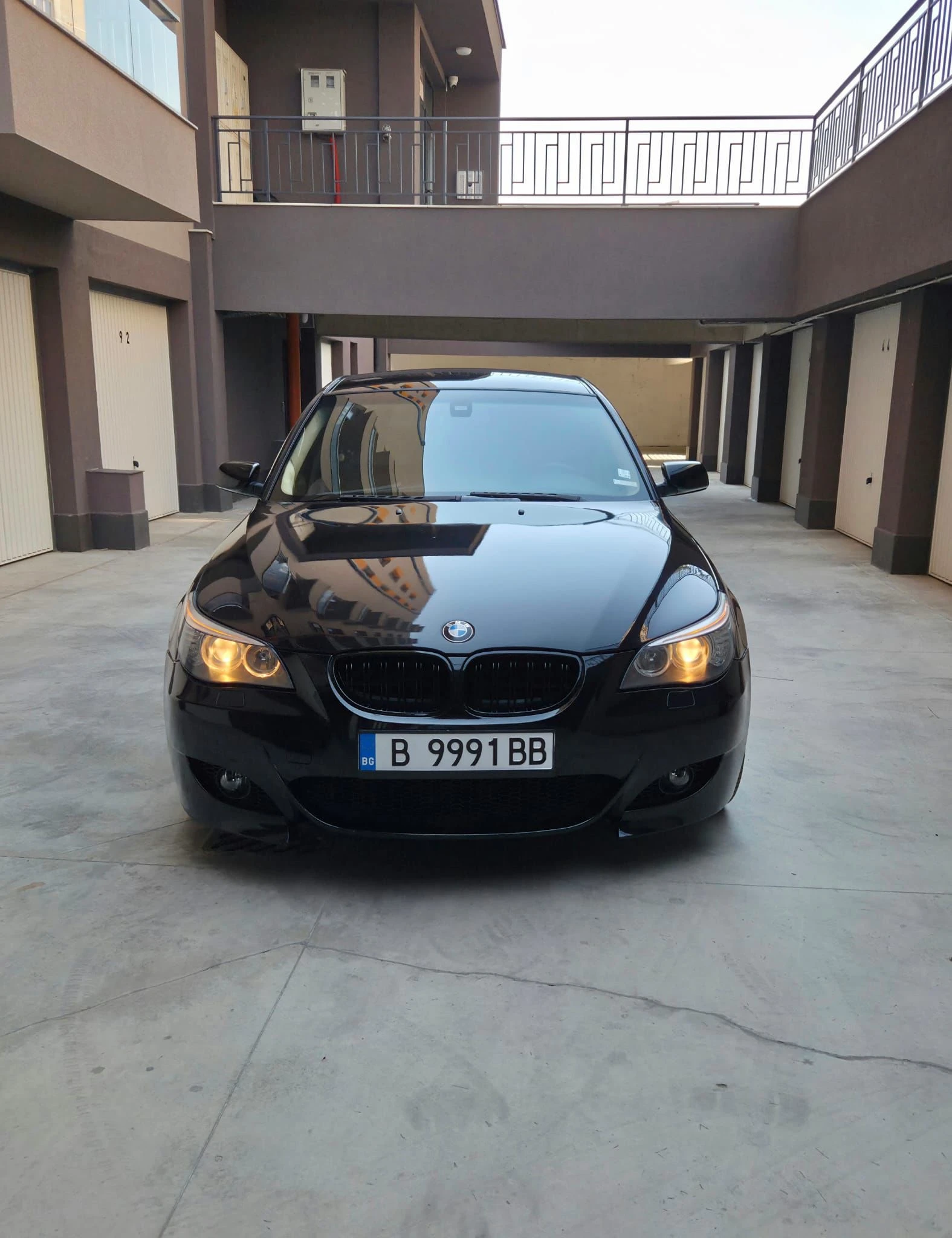 BMW 520 Газ.инж М-Пакет - изображение 2