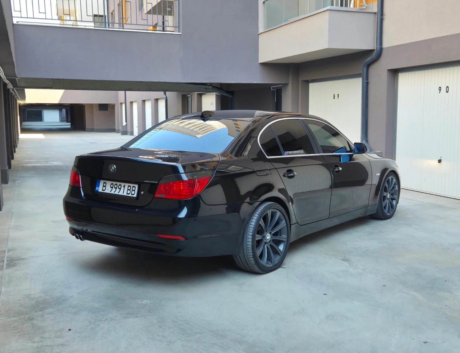 BMW 520 Газ.инж М-Пакет - изображение 4