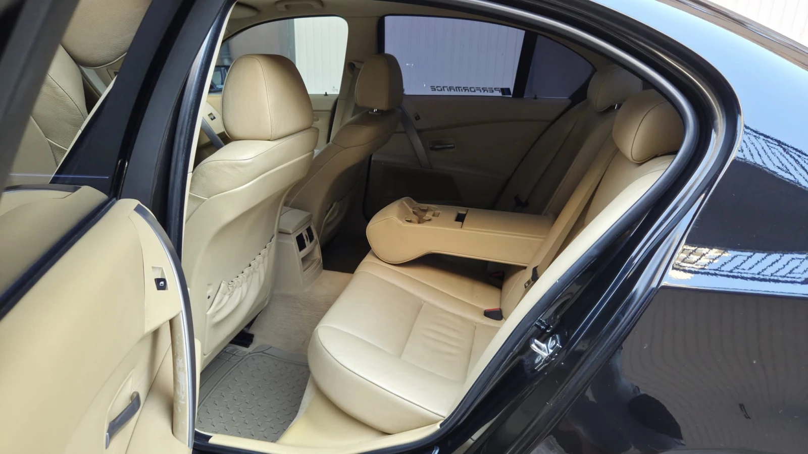 BMW 520 Газ.инж М-Пакет - изображение 10