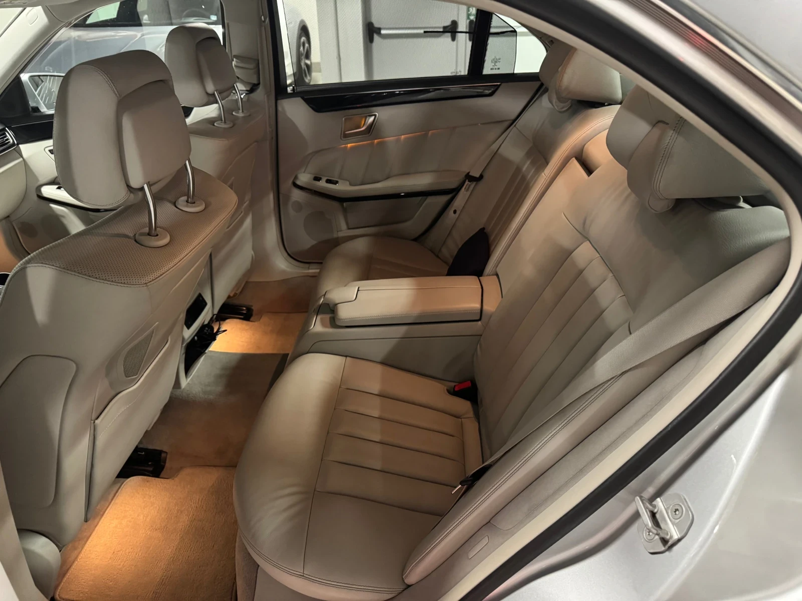 Mercedes-Benz E 350  E 350 BlueTEC 4Matic - изображение 8