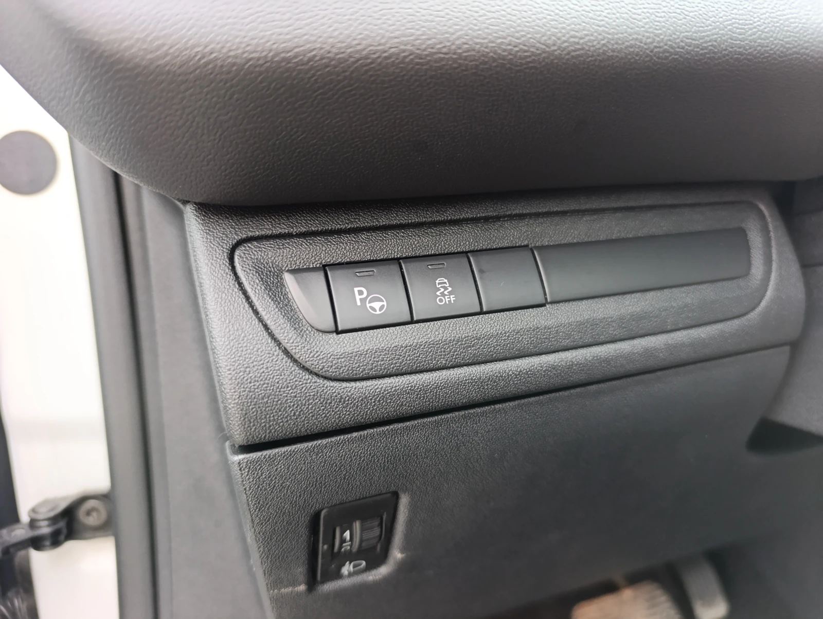 Peugeot 208 1.6i  | Mobile.bg   15