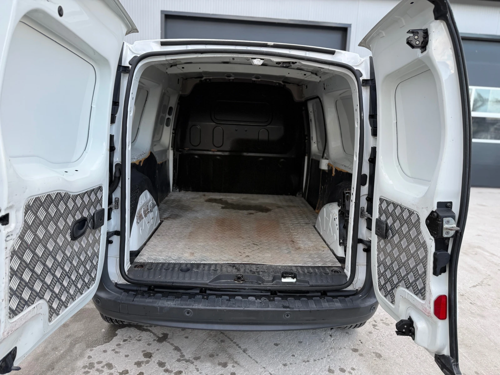 Renault Kangoo 1.5dci MAXI/EU6 | Mobile.bg � ����������� 16