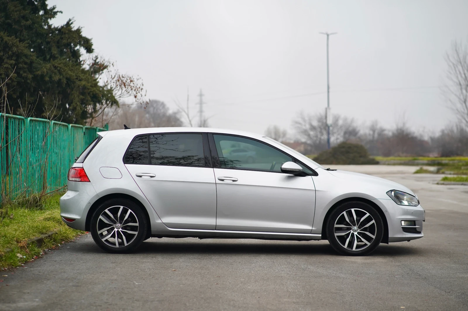VW Golf 7* TDI * Automatic* Navi* Distronic* Alcantara | Mobile.bg � ����������� 5