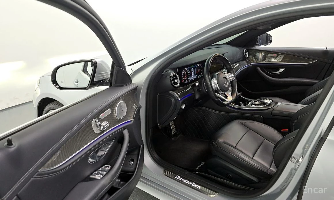 Mercedes-Benz E 350  - изображение 10