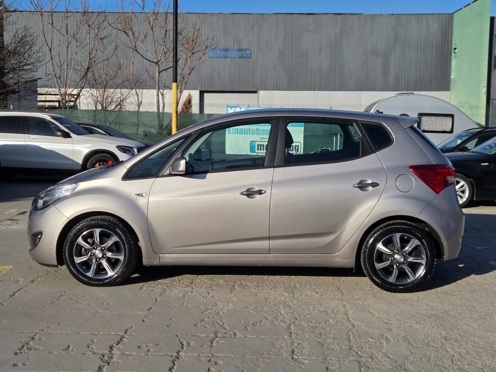Hyundai Ix20 1.6CRDi* EURO 6B* 116к.с.* УНИКАЛЕН* , снимка 4 - Автомобили и джипове - 53830555