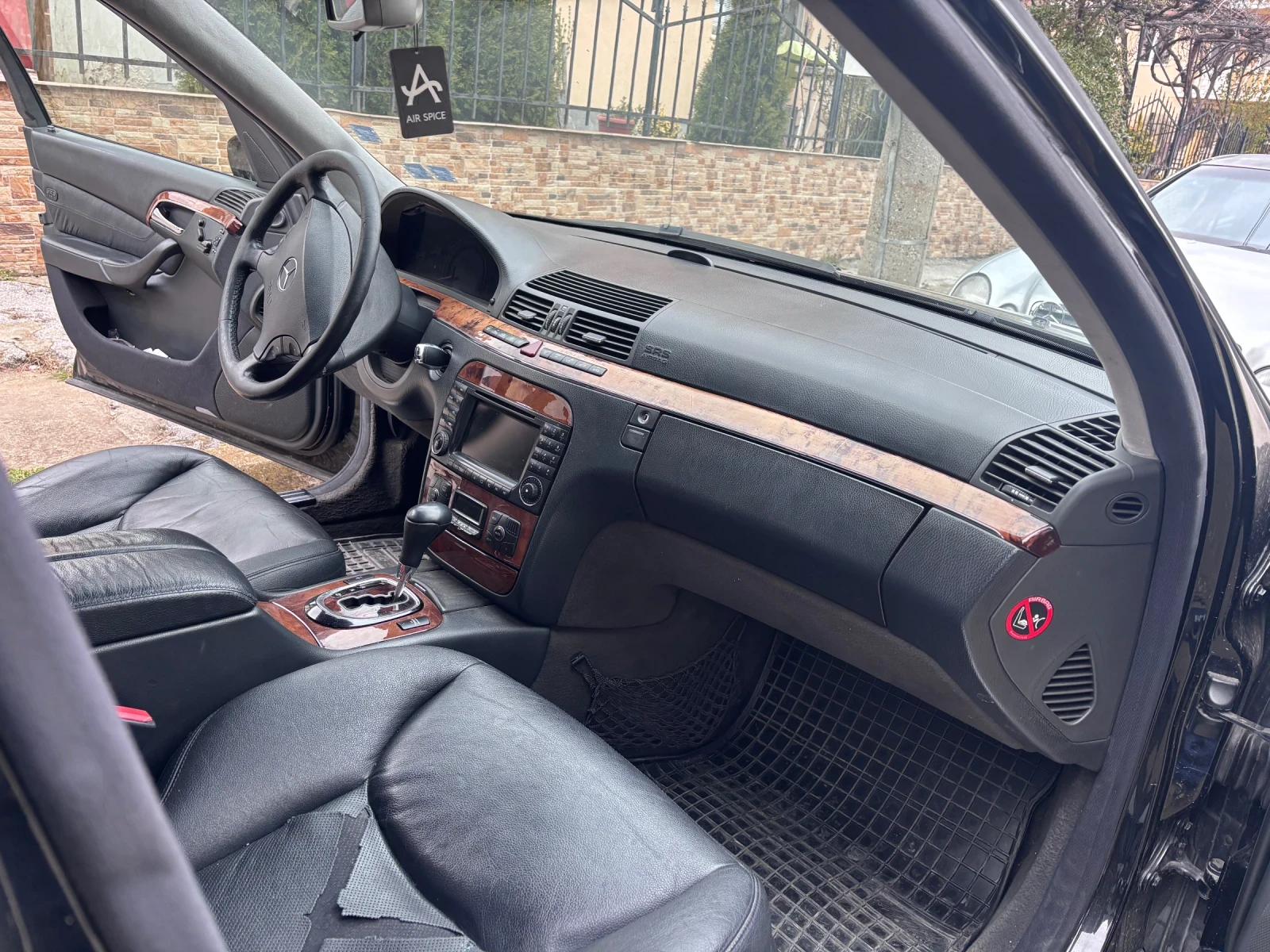 Mercedes-Benz S 320, снимка 14 - Автомобили и джипове - 53957599