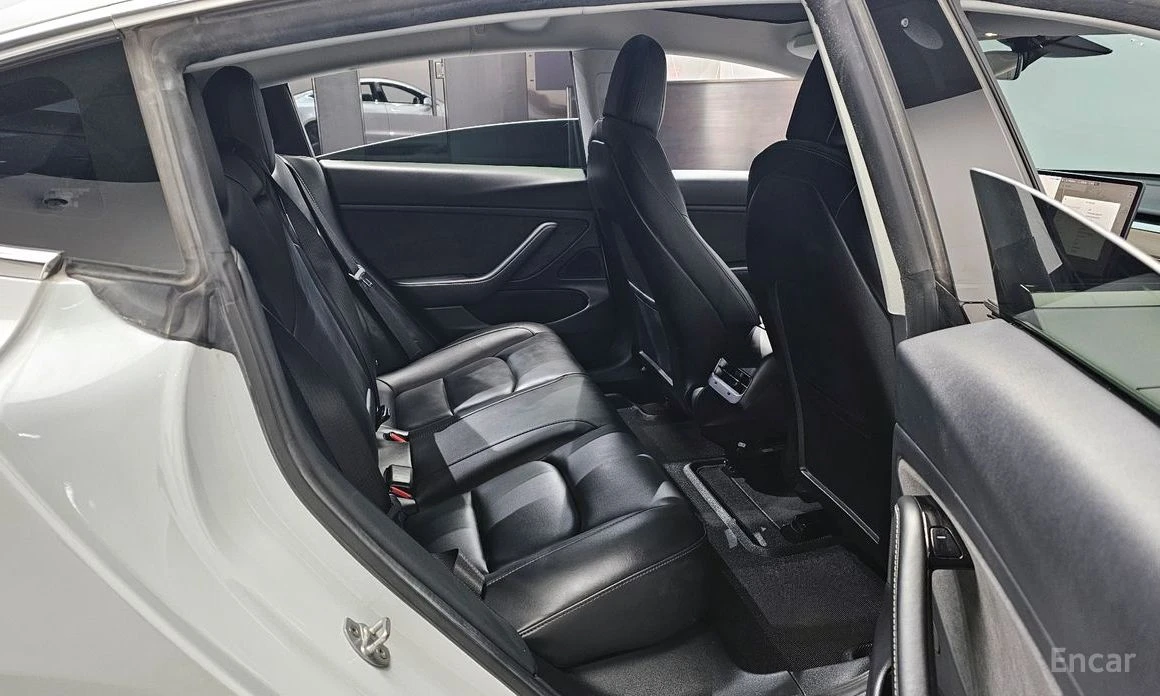 Tesla Model 3 * LONG RANGE* AWD* КРАЙНА ЦЕНА* , снимка 11 - Автомобили и джипове - 54129344