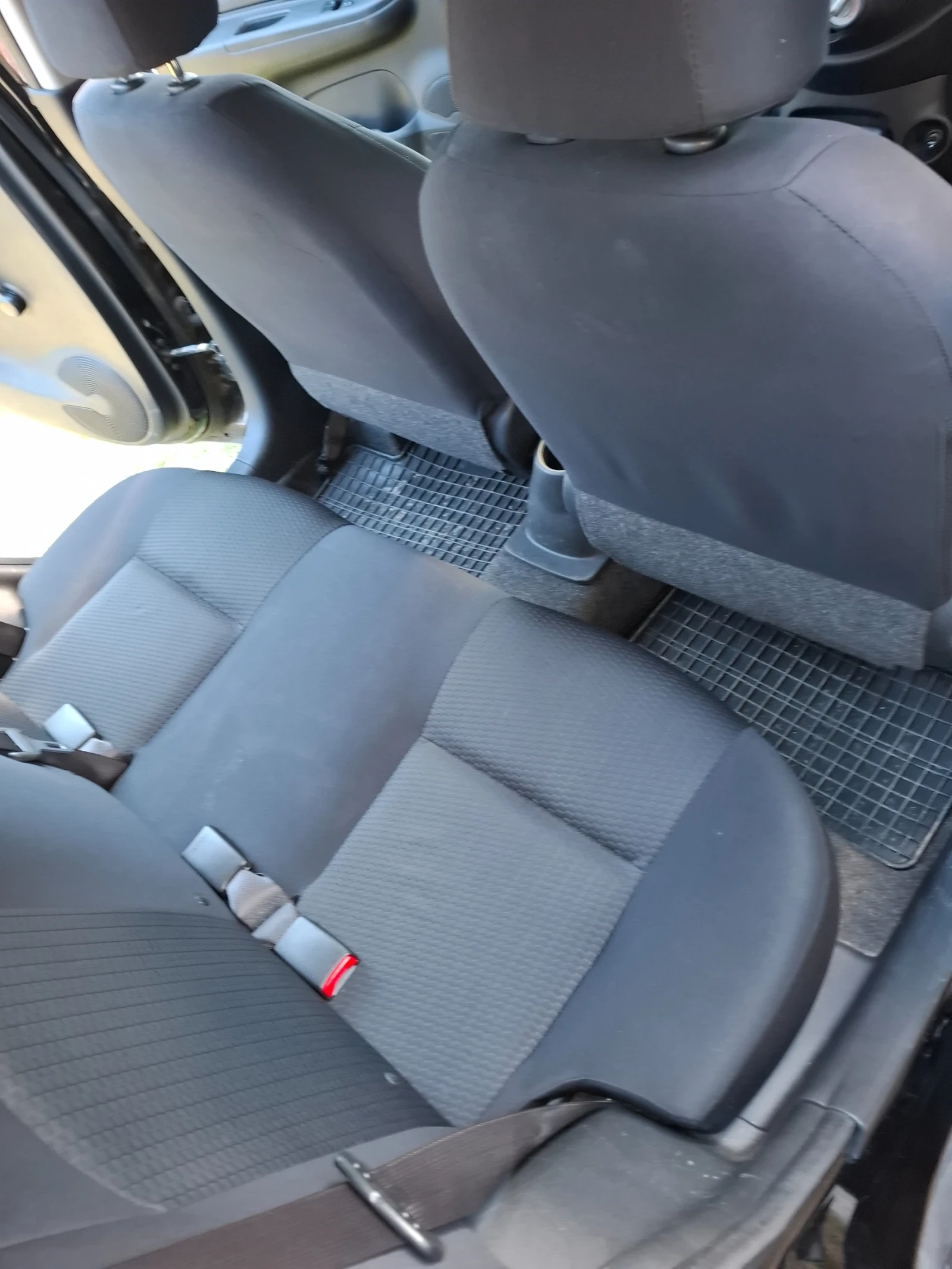 Nissan Micra, снимка 8 - Автомобили и джипове - 54190388