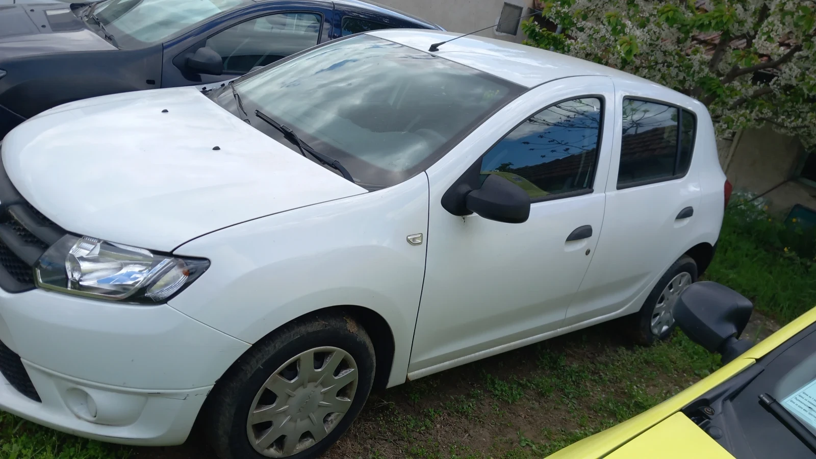 Dacia Sandero, снимка 4 - Автомобили и джипове - 54423813