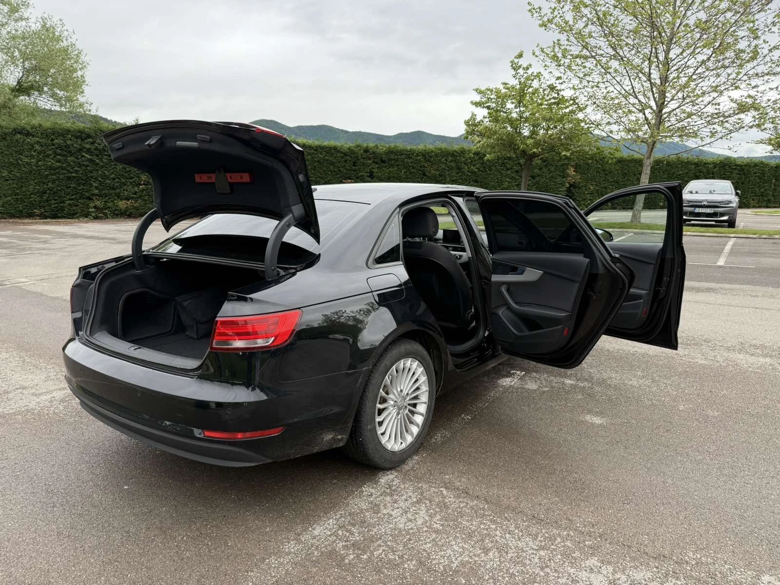 Audi A4, снимка 6 - Автомобили и джипове - 54659843