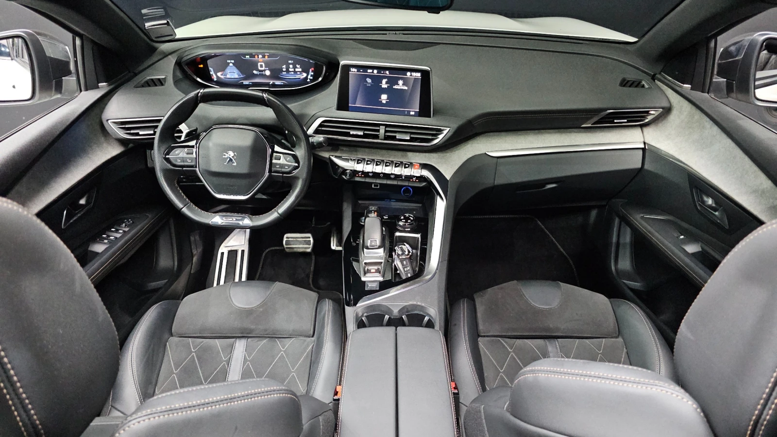 Peugeot 3008 Generation 2.0 BlueHDi GT | Panoramic Roof | Mobile.bg � ����������� 7