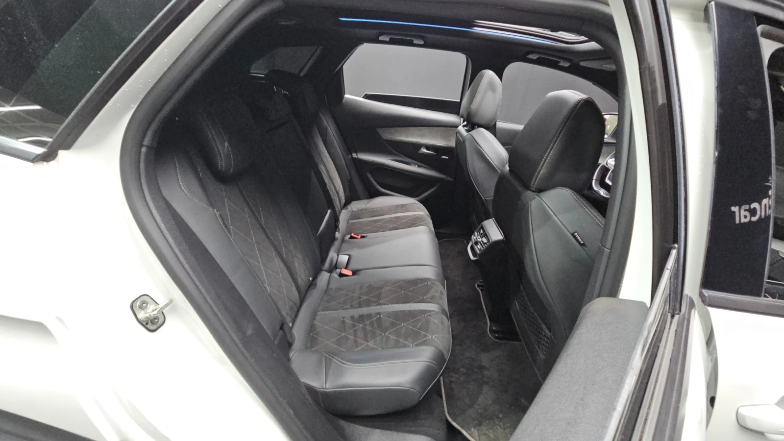 Peugeot 3008 Generation 2.0 BlueHDi GT | Panoramic Roof | Mobile.bg � ����������� 13