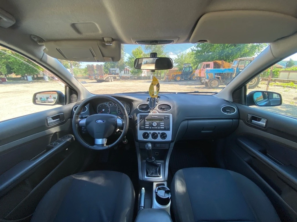 Ford Focus 1.6 TDCi, снимка 6 - Автомобили и джипове - 54833357
