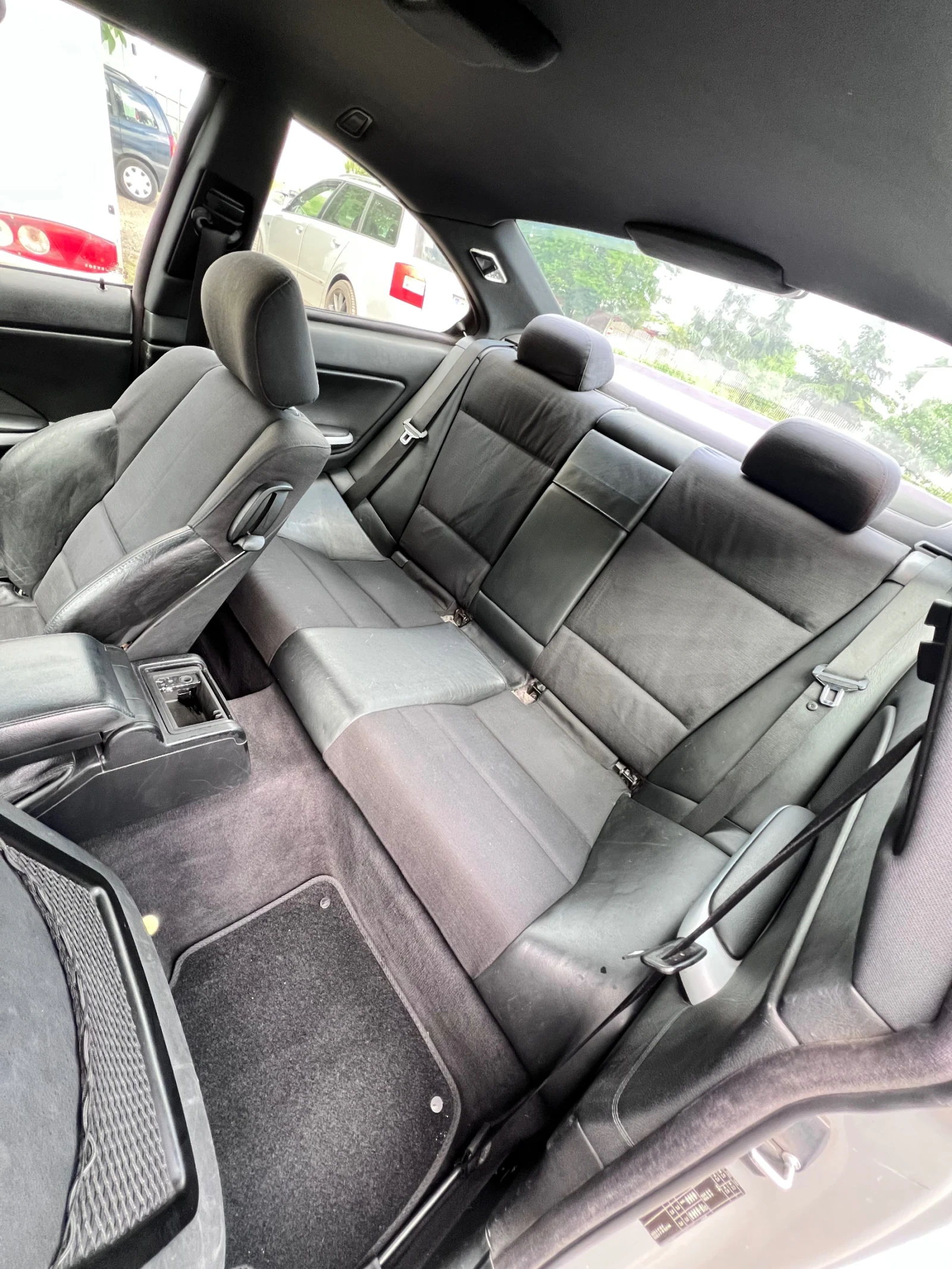 BMW 330, снимка 6 - Автомобили и джипове - 55038723