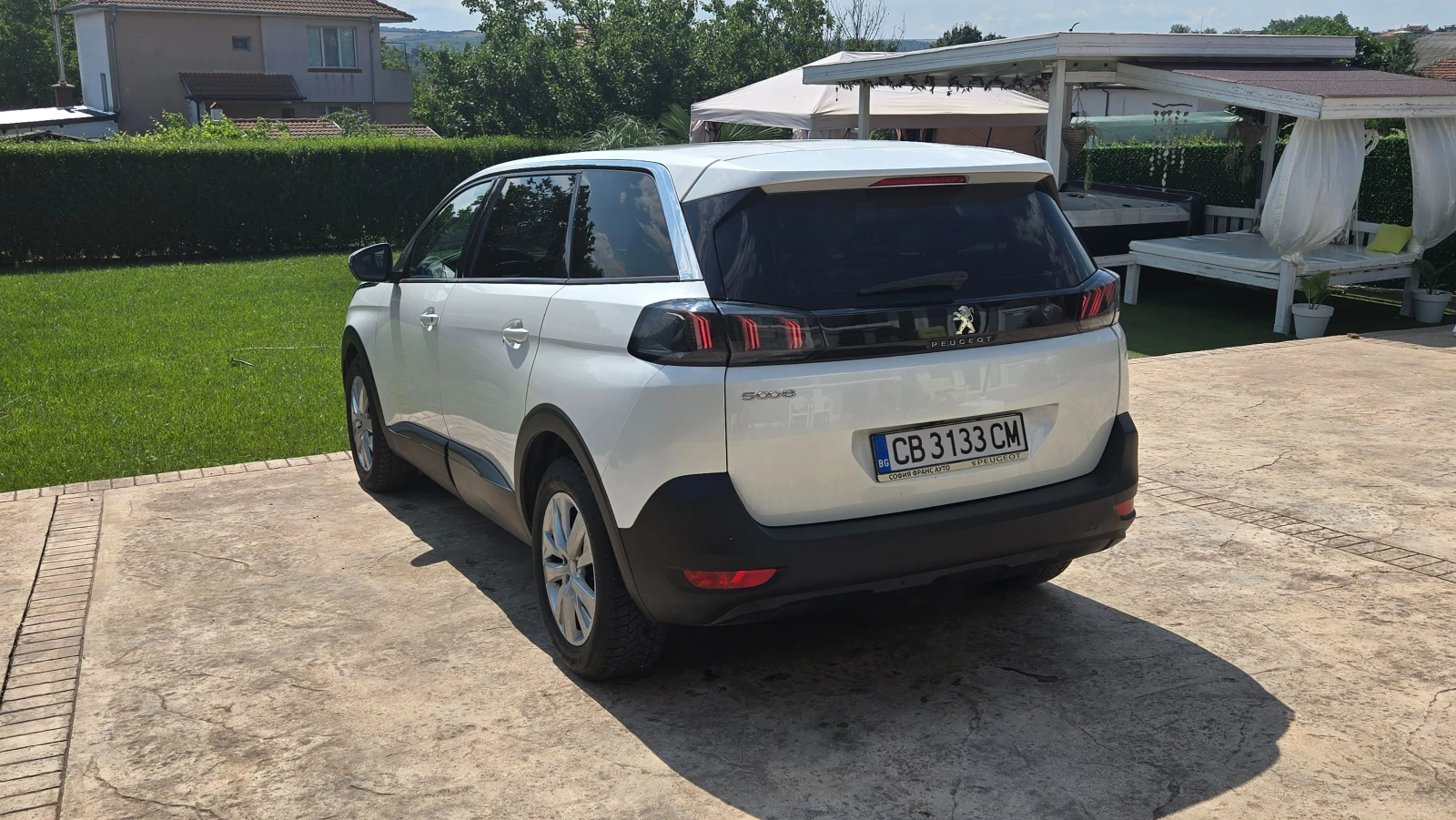 Peugeot 5008 7места, автоматик, нави, 360 камера, снимка 4 - Автомобили и джипове - 55260102