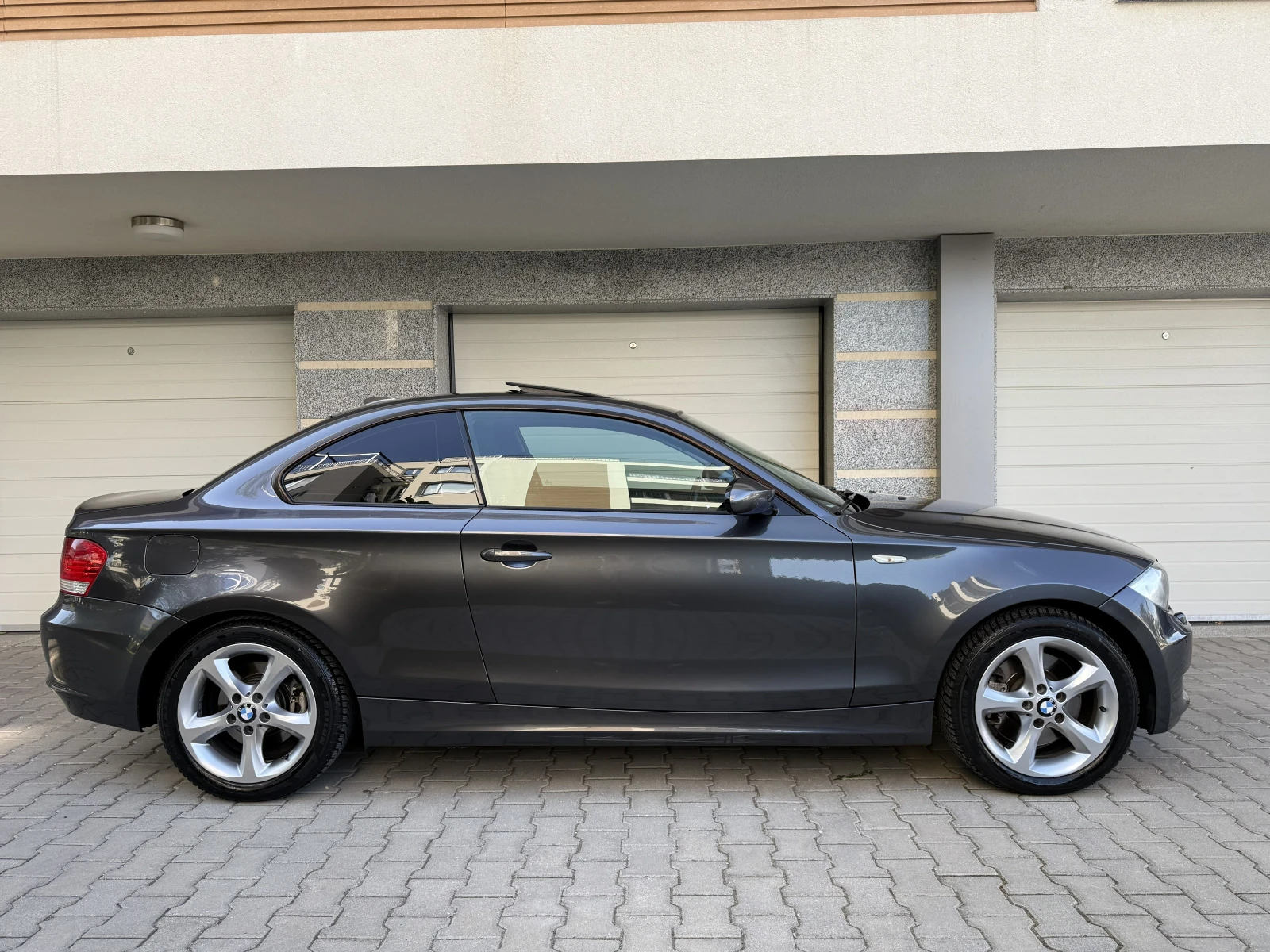 BMW 123 SPORT-2.0BiTurbo-AVTOMAT-ШВЕЙЦАРИЯ-FULL-FULL, снимка 4 - Автомобили и джипове - 55380707