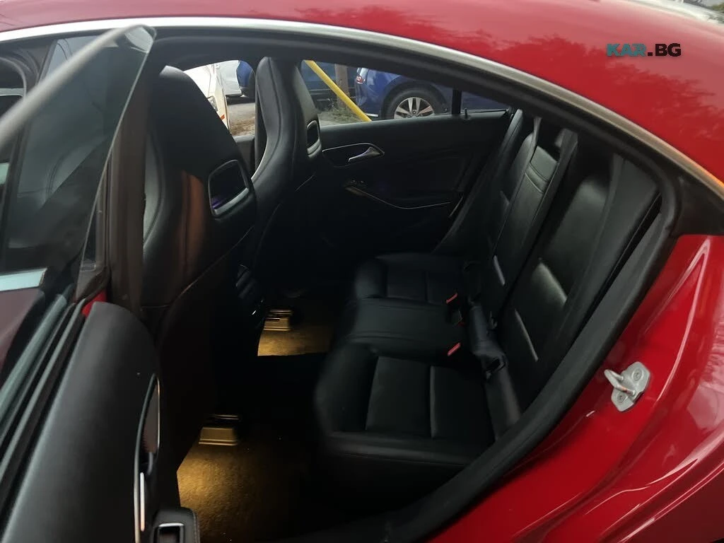 Mercedes-Benz CLA * AMG Line * PANORAMA *  AвтоКредит * (ЦЕНА ДО БГ), снимка 14 - Автомобили и джипове - 55847433