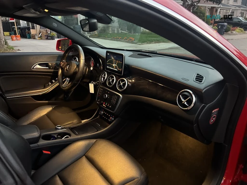 Mercedes-Benz CLA * AMG Line * PANORAMA *  AвтоКредит * (ЦЕНА ДО БГ), снимка 10 - Автомобили и джипове - 55847433