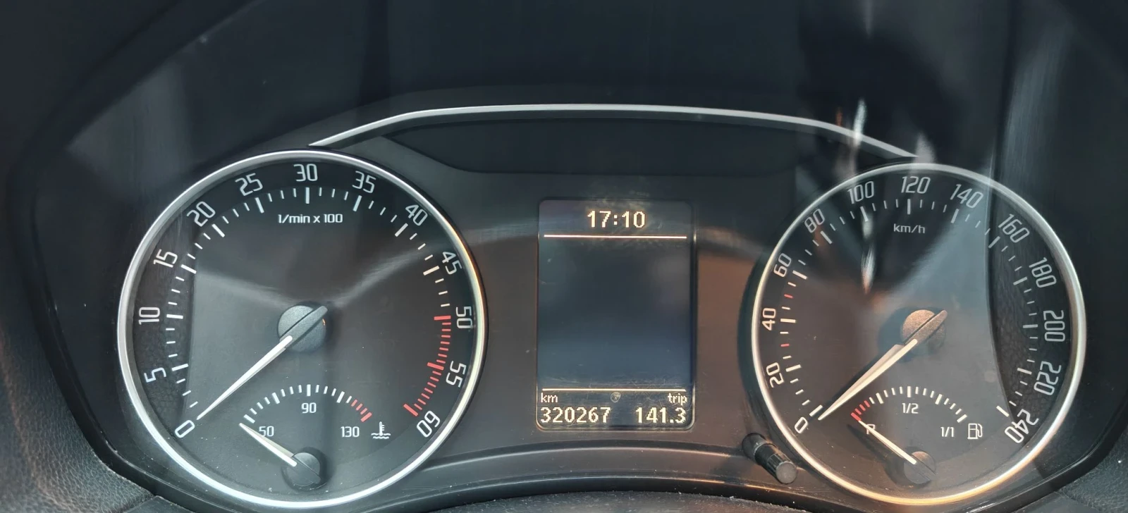 Skoda Octavia, снимка 12 - Автомобили и джипове - 56684482