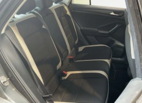 VW T-Roc 2.0TDI 150hp Carat, снимка 9