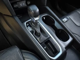 Hyundai Santa fe 2.0 2WD - САМО 30% АВАНС, снимка 9
