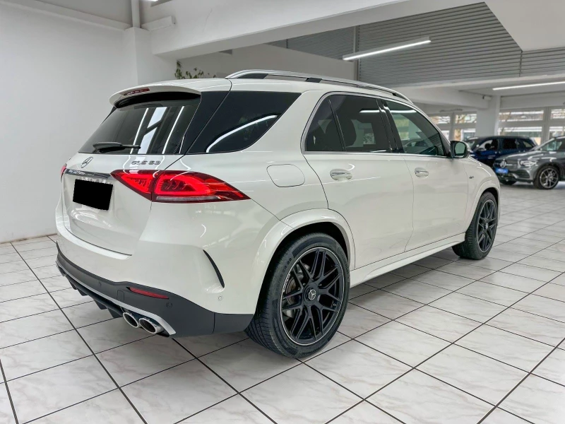 Mercedes-Benz GLE 53 4MATIC AMG* 4M+ * DISTR* PANO* LED* 360CAM* , снимка 3 - Автомобили и джипове - 49300147