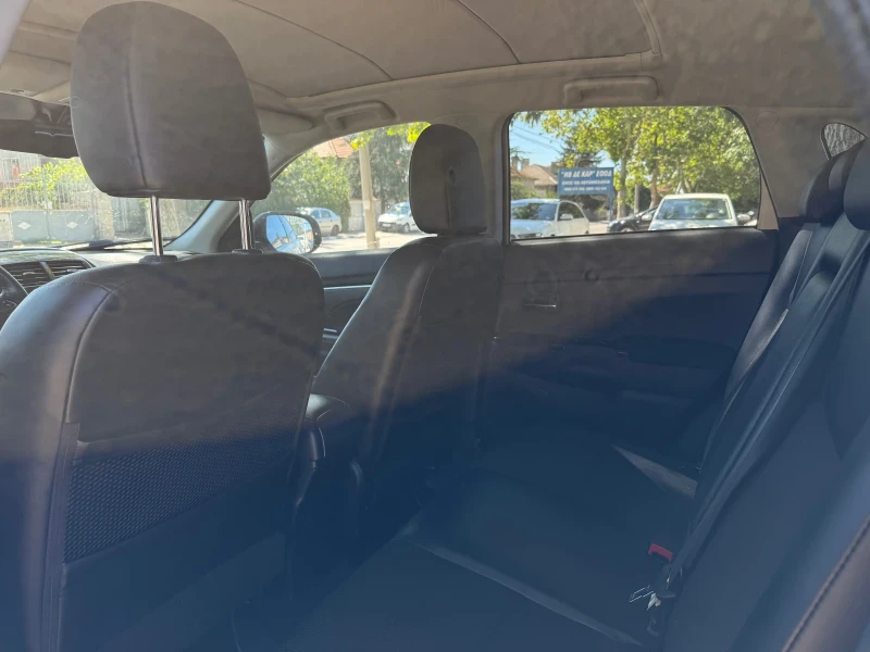 Peugeot 4008 1.6 DIESEL AUSTRIA, снимка 13 - Автомобили и джипове - 51566411