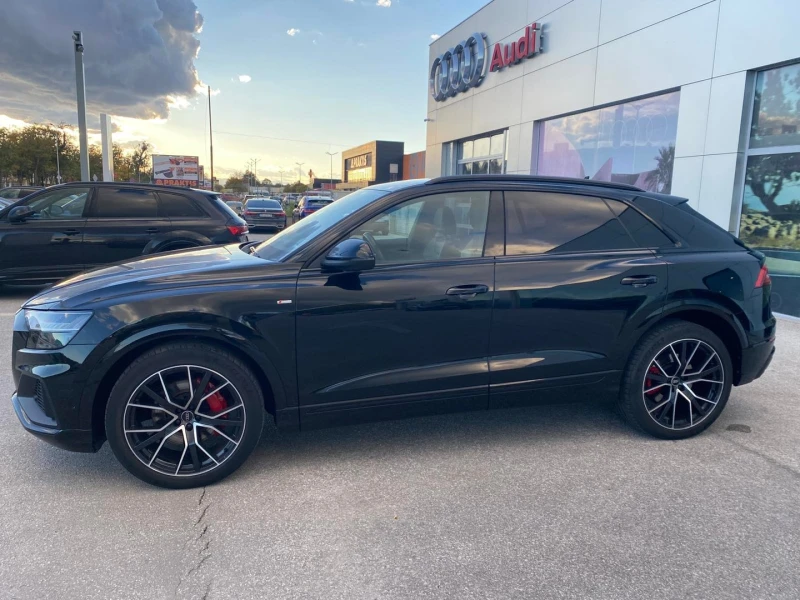 Audi Q8 50 TDI quattro, снимка 2 - Автомобили и джипове - 53034800