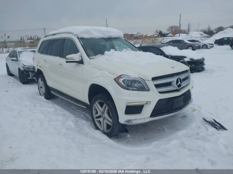Mercedes-Benz GL 350 Diesel* AMG* Harman Kardon* Телевизори, снимка 3 - Автомобили и джипове - 53452244