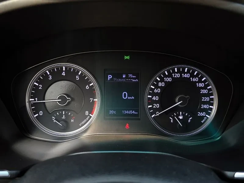 Hyundai Santa fe 2.0 2WD - САМО 30% АВАНС, снимка 8 - Автомобили и джипове - 56306655