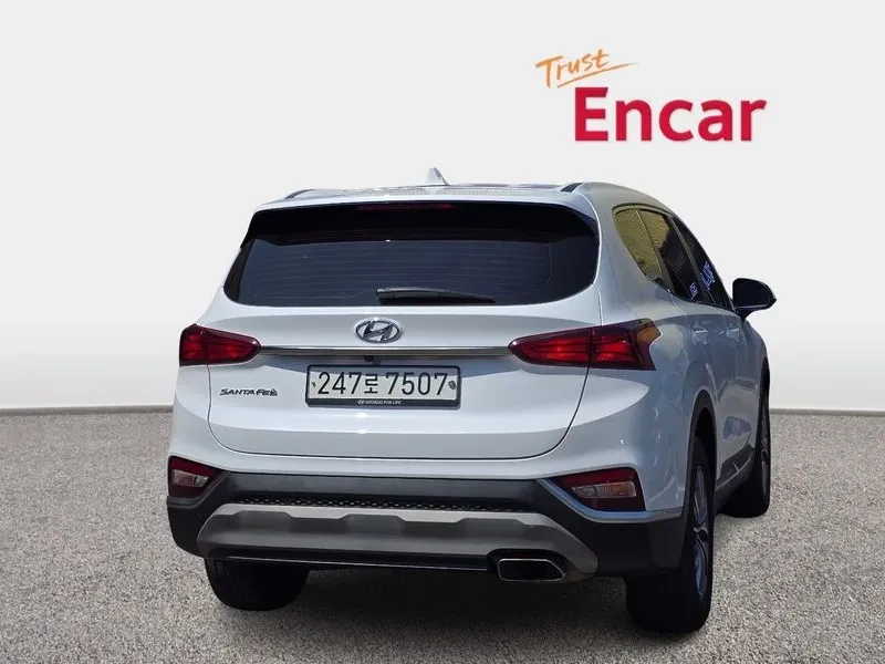 Hyundai Santa fe 2.0 2WD - САМО 30% АВАНС, снимка 4 - Автомобили и джипове - 56306655