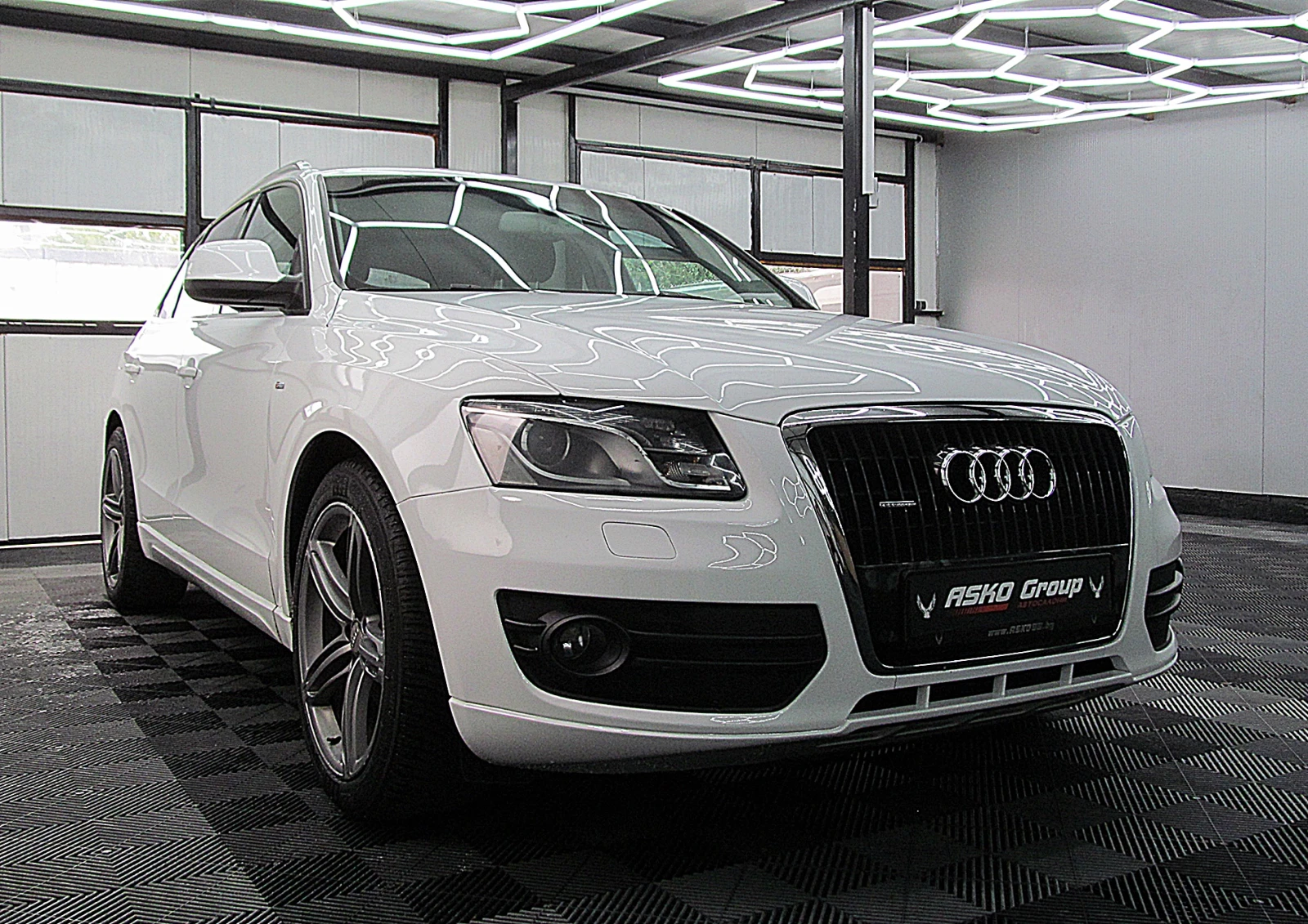 Audi Q5 S-LINE/F1/LED/NAVI/ TOP!!!СОБСТВЕН ЛИЗИНГ - изображение 3