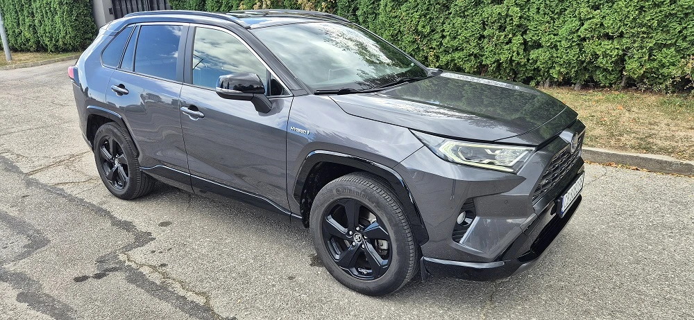 Toyota Rav4 HYBRID* 4X4 * AWD-i* E-CVT* STYLE* KEYLESS-GO*  - изображение 10