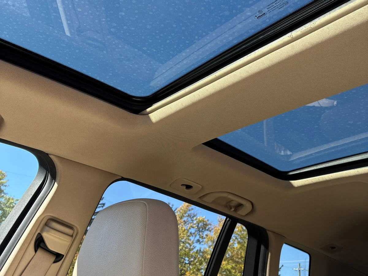 Mercedes-Benz GLK 350 * * CARFAX * * АВТО КРЕДИТ * *  - изображение 9