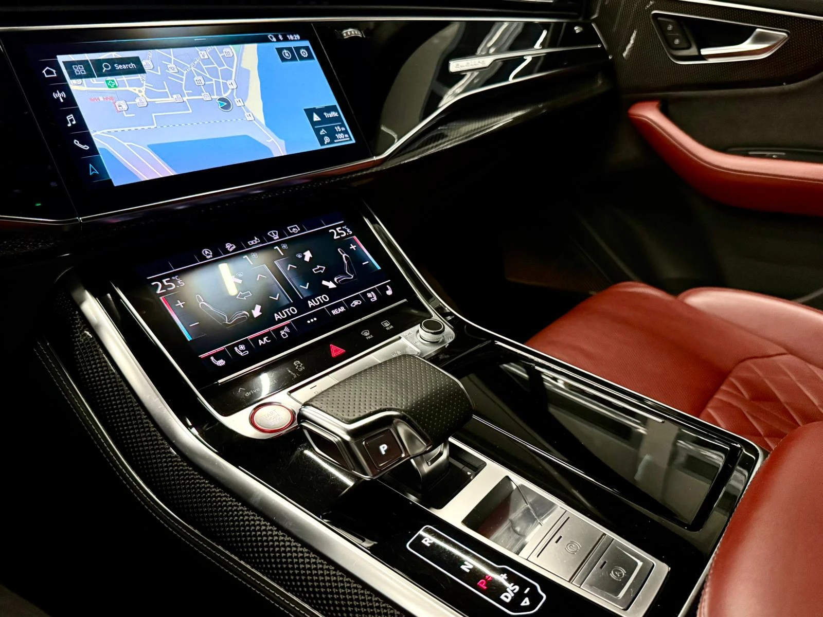 Audi SQ7 Ceramic* Matrix* 360* B&O* ������ | Mobile.bg � ����������� 13