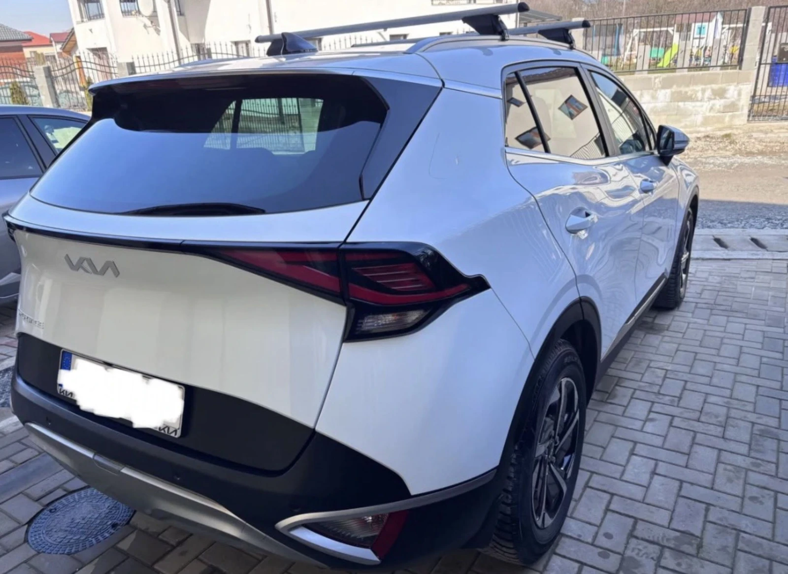 Kia Sportage ГАРАНЦИЯ 1.6-Т-GDI MildHybrid 4x2, снимка 12 - Автомобили и джипове - 54570779