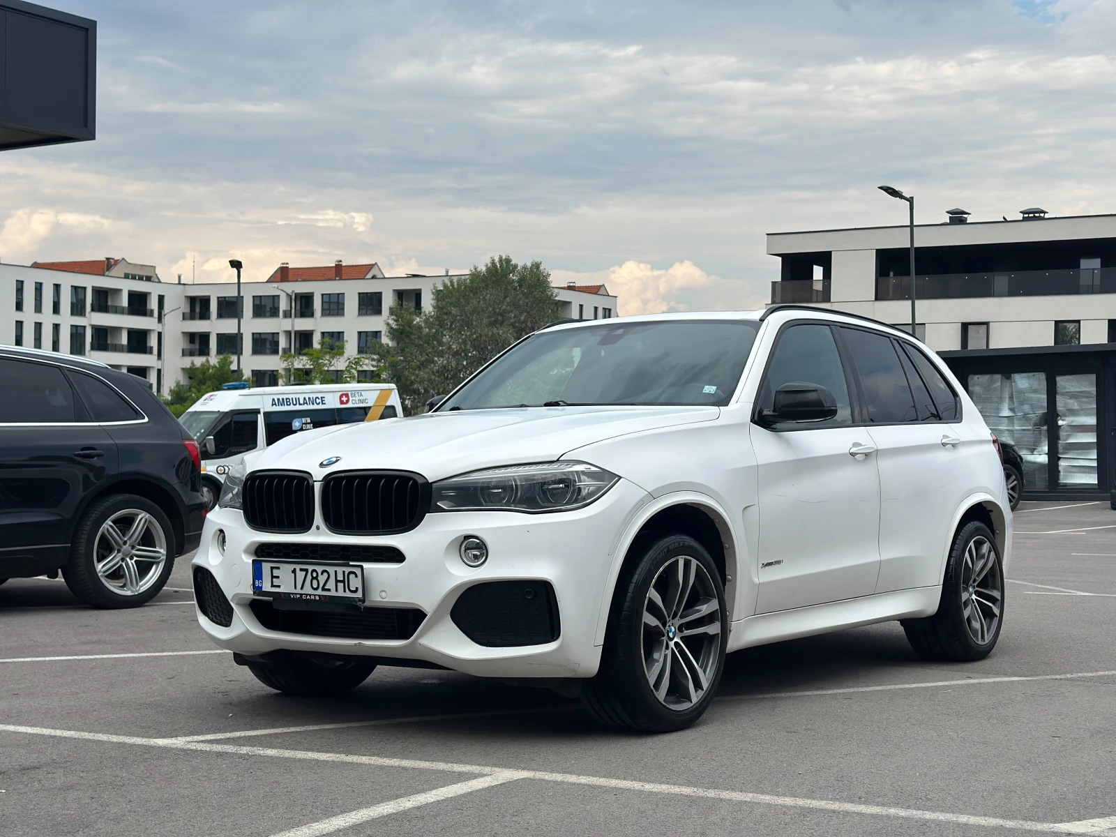 BMW X5 xDrive35i M Sport Package | 360 , снимка 2 - Автомобили и джипове - 54809937
