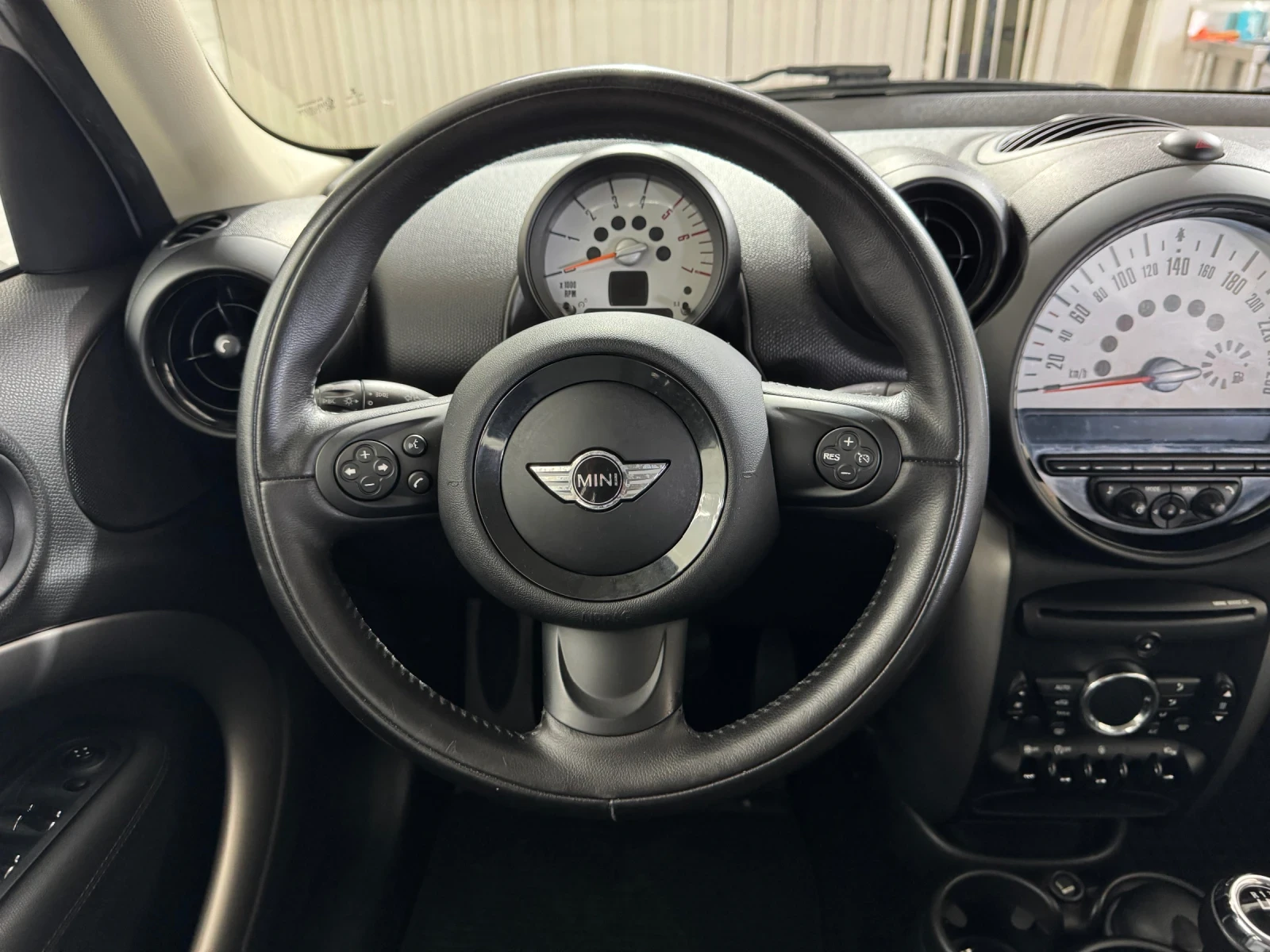 Mini Countryman 1.6 D 112 h.p., снимка 10 - Автомобили и джипове - 54862897