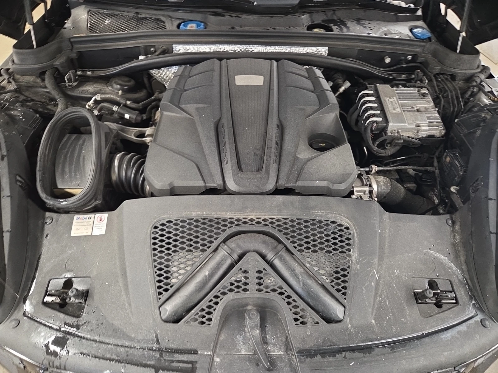 Porsche Macan S, снимка 17 - Автомобили и джипове - 54992437