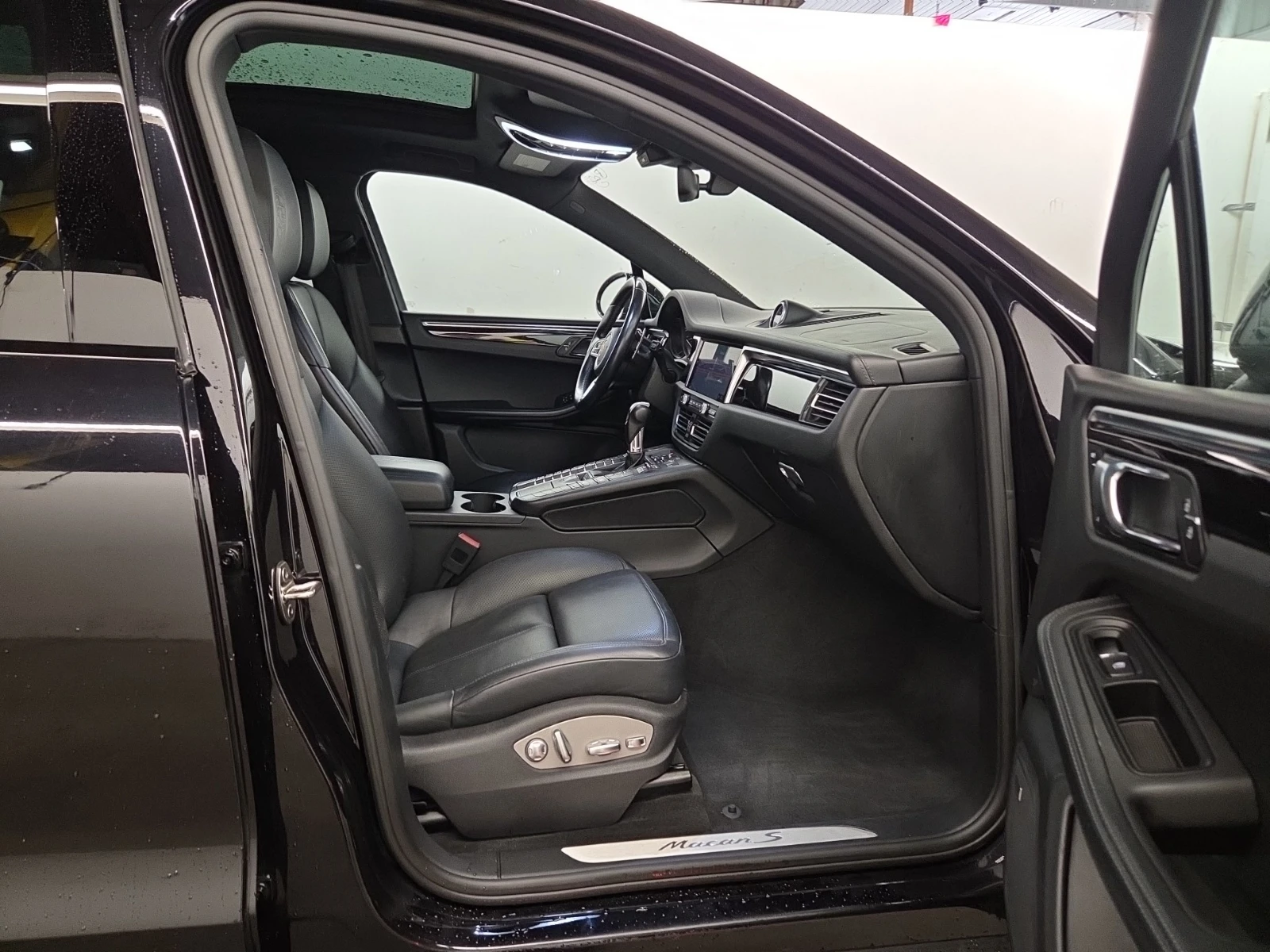 Porsche Macan S, снимка 9 - Автомобили и джипове - 54992437