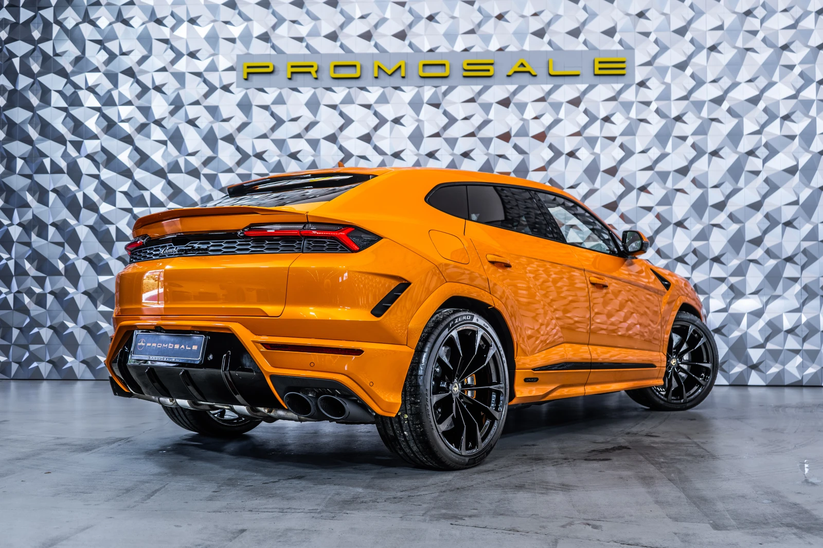 Lamborghini Urus SE  Arancio Borealis, снимка 4 - Автомобили и джипове - 55085488