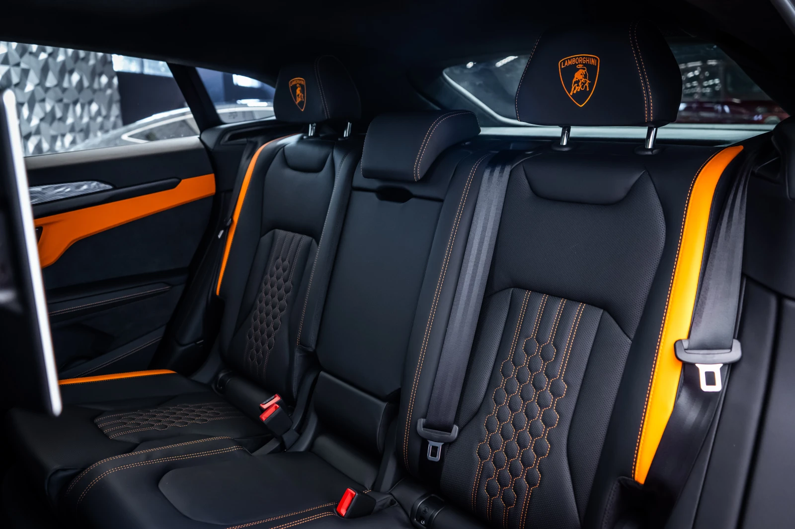Lamborghini Urus SE  Arancio Borealis, снимка 16 - Автомобили и джипове - 55085488